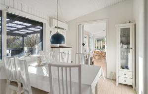 Nice Home In Vejby With Wifi