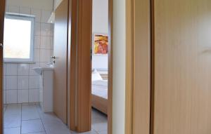Nice Home In Gerolstein-Hinterhausen