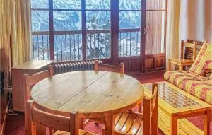 Cozy Apartment In Orcières With Wifi - 圣米舍德谢洛