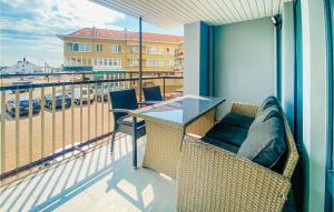 2 Bedroom Nice Apartment In Oostende