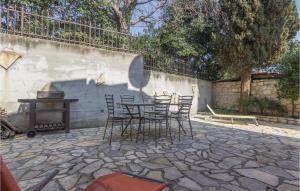 Stunning Home In Rovinj With Wifi