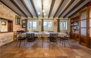 Awesome Home In Sineu