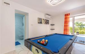 Beach Front Home In Klimno With Wifi 