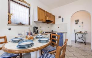 Nice Apartment In Supetarska Draga