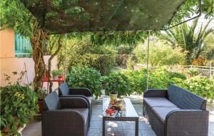 Apartment Makarska Lxxxi