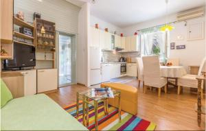 Apartment Makarska Lxxxi