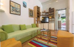 Apartment Makarska Lxxxi