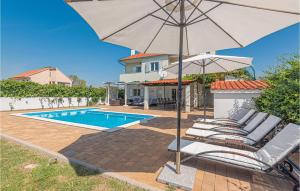4 Bedroom Gorgeous Home In Dubrava 