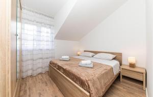 Lovely Apartment In Kastel Stari