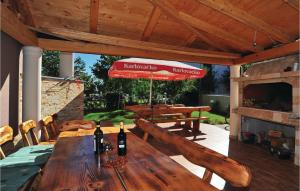 Cozy Apartment In Bibinje