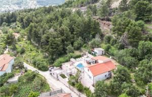 Pet Friendly Home In Klis