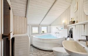 Amazing Home In Ringkøbing With Sauna