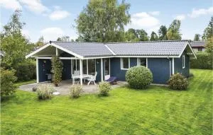 Four-Bedroom Holiday Home In Dronningmolle - Dronningmølle