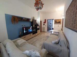 Casa Magenta Appartamento con giardino e bbq ad Asti