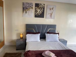 Charming Seaview Apartment 4