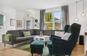 Stunning Home In Ebeltoft With Wifi