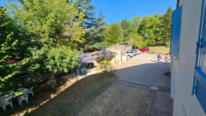 B&B / Chambres d'hotes Chambres et Gites Les Deux Chenes pres de Bergerac : Chambre Double avec Salle de Bains Privative