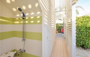 Cozy Home In Marina Di Ragusa With Wifi