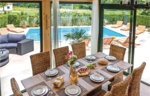 Lovely Home In Kamenmost With Wifi 