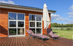 Four-Bedroom Holiday Home In Ejstrupholm
