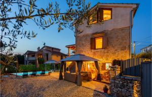 Gorgeous Home In Polje With Wifi