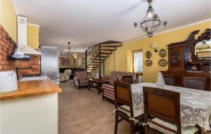 Gorgeous Home In Polje With Wifi 