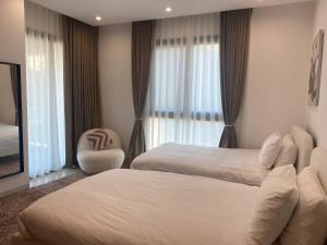 Beachfront 2BHK apartment at Al Mouj