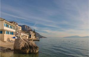 Four-Bedroom Holiday Home In Brist