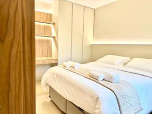 2412 - Rentaqui Apartamento Design Contemporâneo