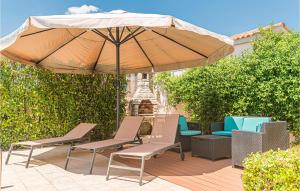 Beautiful Home In Vodice With Sauna