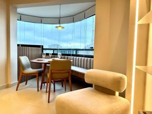 2412 - Rentaqui Apartamento Design Contemporâneo