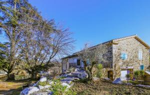 Maisons de vacances Gorgeous Home In Aubenas : photos des chambres
