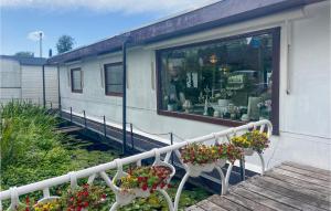 Amazing Ship In Rotterdam With Wifi