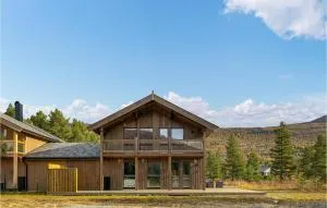 4 Bedroom Nice Home In Bjorli - Ormheim