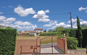 Maisons de vacances Amazing Home In St-Privat-Des-Vieux : photos des chambres