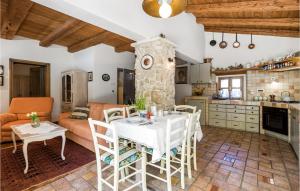 Amazing Home In Moscenice With Wifi 