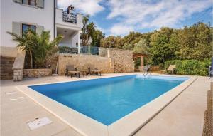 Pet Friendly Home In Sveti Jakov