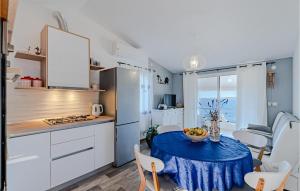 2 Bedroom Amazing Home In Vela Luka