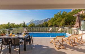 Gorgeous Home In Brela 