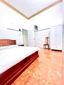 160 Hoàng Hoa Thám