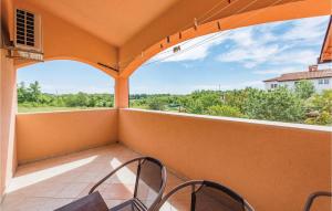 Awesome Apartment In Bonaci With Wifi 