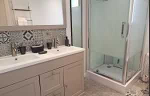 Appartements Gite cote Jardin : photos des chambres