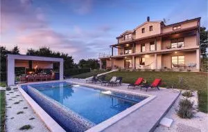 Villa Two M2 - Krmed