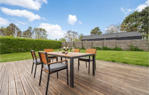 Lovely Home In Rødvig Stevns With Wifi