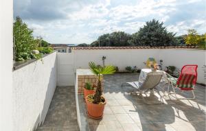 Lovely Apartment In Barbariga With Wifi