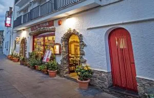 Hostal La Tina - Port de la Selva