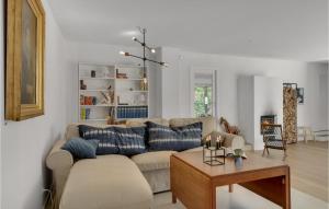 Stunning Home In Gilleleje With Kitchen
