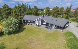 Six-Bedroom Holiday Home In Blavand