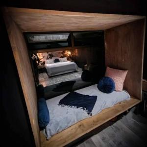 Modern Luxurious Black House Pet Friendly