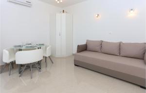 Studio Apartment In Solin